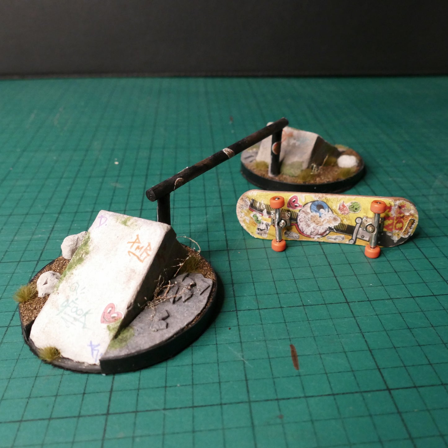 Miniature Skate Ramp