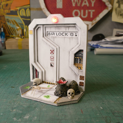 Miniature 'Alien' Airlock Scene