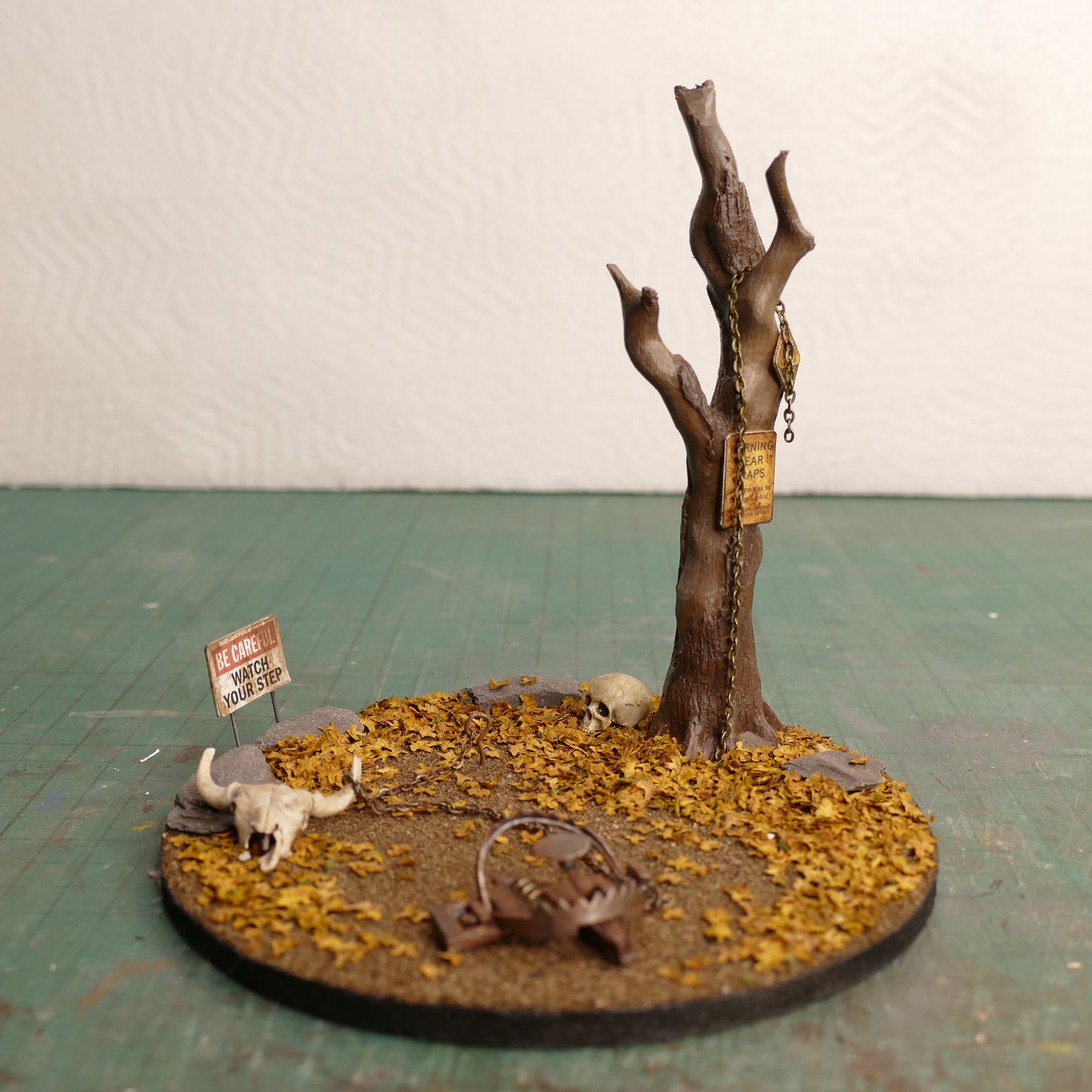 Miniature Working Bear Trap